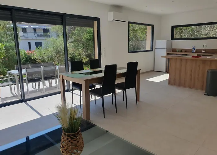 Chene Calme Et Serenite Boulouris Secteur Residentiel Saint-Raphaël